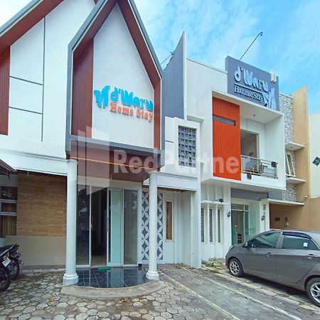 OYO 90193 D'waru Homestay Syariah Surakarta  Bagian luar foto