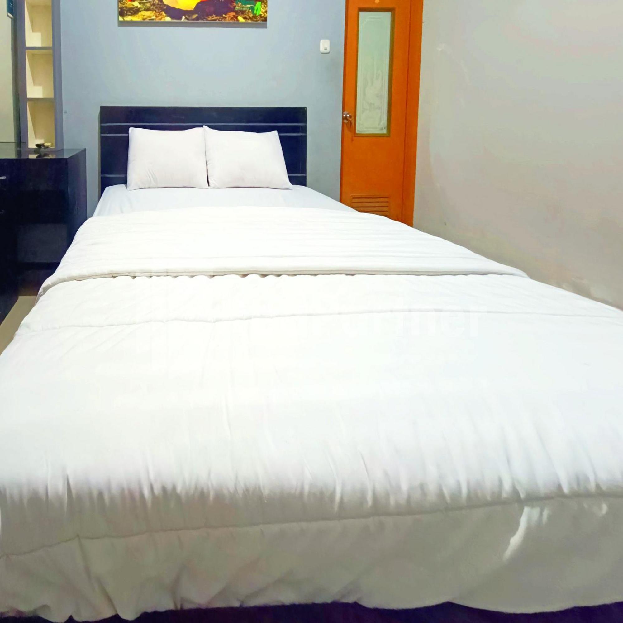 OYO 90193 D'waru Homestay Syariah Surakarta  Bagian luar foto