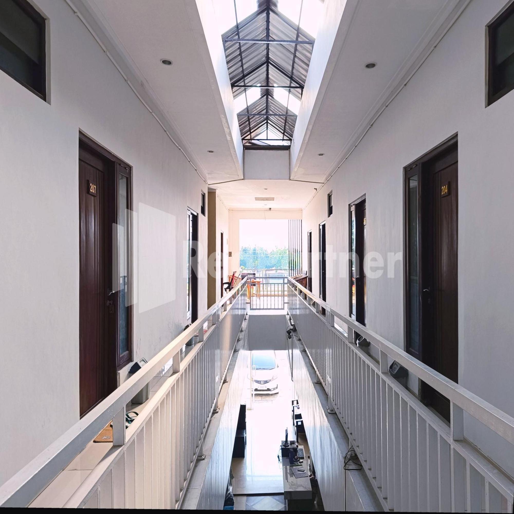 OYO 90193 D'waru Homestay Syariah Surakarta  Bagian luar foto