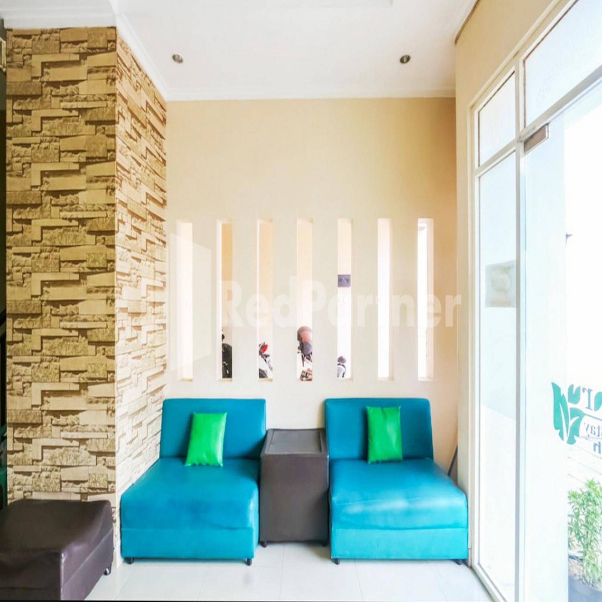 OYO 90193 D'waru Homestay Syariah Surakarta  Bagian luar foto