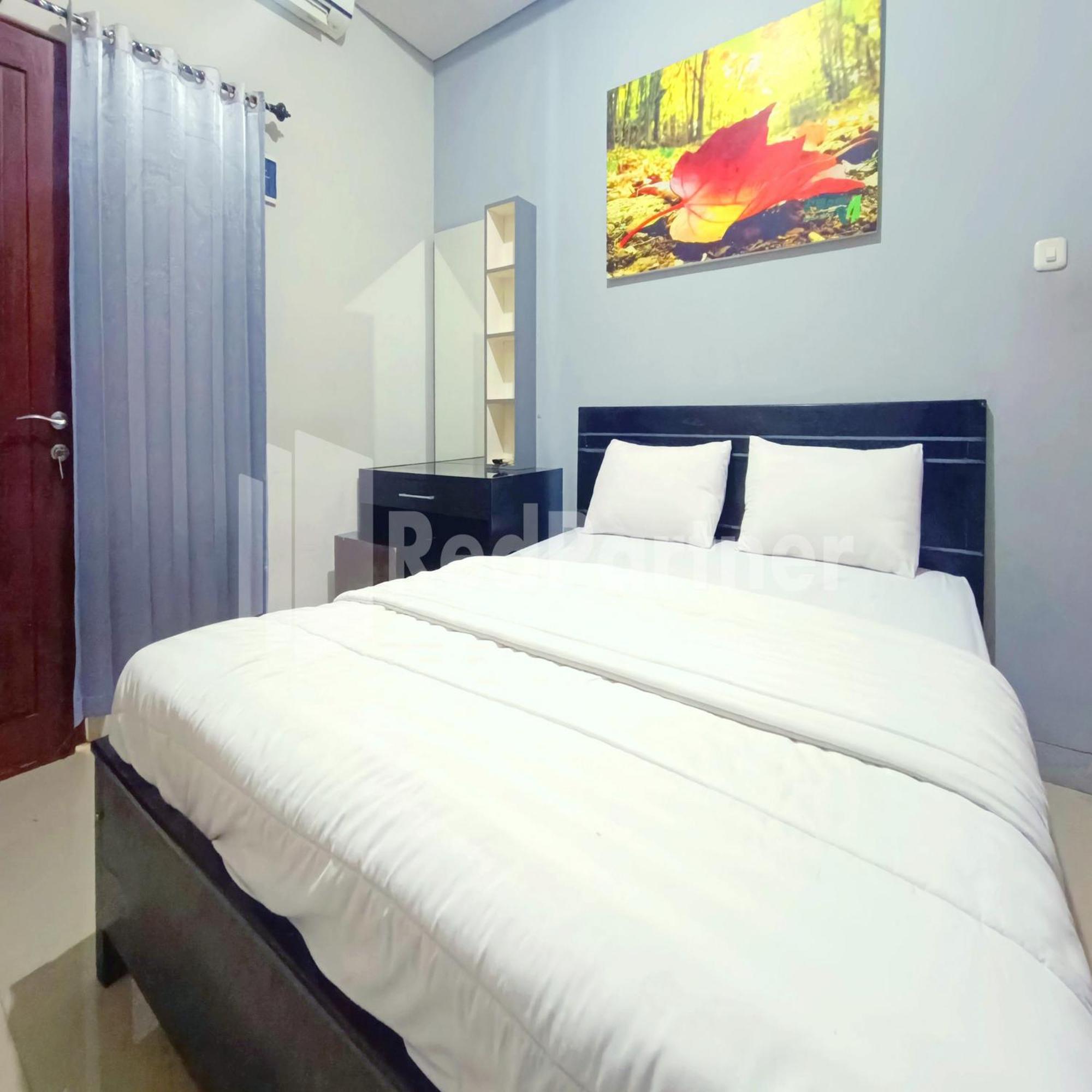 OYO 90193 D'waru Homestay Syariah Surakarta  Bagian luar foto